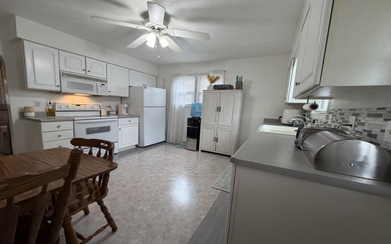 2013 Pride Avenue, Clarksburg, West Virginia 26301, 2 Bedrooms Bedrooms, 4 Rooms Rooms,1 BathroomBathrooms,Single Family Detached,For Sale,Pride,0,10166447 2013 Pride Avenue, Clarksburg, West Virginia 26301, 2 Bedrooms Bedrooms, 4 Rooms Rooms,1 BathroomBathrooms,Single Family Detached,For Sale,Pride,0,10166447