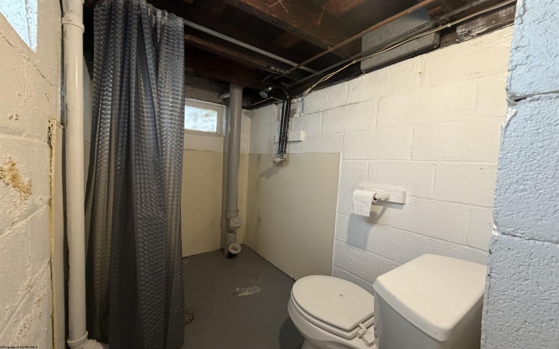2013 Pride Avenue, Clarksburg, West Virginia 26301, 2 Bedrooms Bedrooms, 4 Rooms Rooms,1 BathroomBathrooms,Single Family Detached,For Sale,Pride,0,10166447 2013 Pride Avenue, Clarksburg, West Virginia 26301, 2 Bedrooms Bedrooms, 4 Rooms Rooms,1 BathroomBathrooms,Single Family Detached,For Sale,Pride,0,10166447