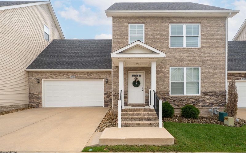 4005 Yellow Birch Lane, Morgantown, West Virginia 26501, 3 Bedrooms Bedrooms, 6 Rooms Rooms,2 BathroomsBathrooms,Single Family Attached,For Sale,Yellow Birch,0,10166437