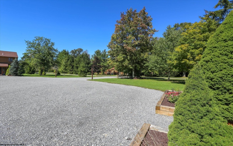 11 Deerfield Circle, Davis, West Virginia 26260, 1 Bedroom Bedrooms, 3 Rooms Rooms,1 BathroomBathrooms,Single Family Attached,For Sale,Deerfield,0,10166439 11 Deerfield Circle, Davis, West Virginia 26260, 1 Bedroom Bedrooms, 3 Rooms Rooms,1 BathroomBathrooms,Single Family Attached,For Sale,Deerfield,0,10166439