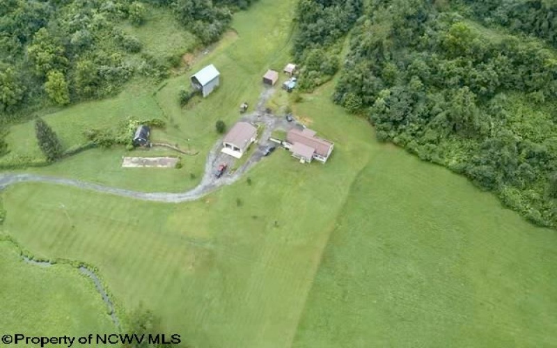 1683 Range Road, Wadestown, West Virginia 26590, 3 Bedrooms Bedrooms, 7 Rooms Rooms,3 BathroomsBathrooms,Single Family Detached,For Sale,Range,0,10166448