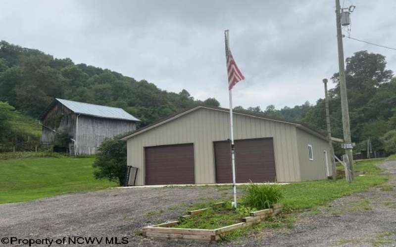 1683 Range Road, Wadestown, West Virginia 26590, 3 Bedrooms Bedrooms, 7 Rooms Rooms,3 BathroomsBathrooms,Single Family Detached,For Sale,Range,0,10166448