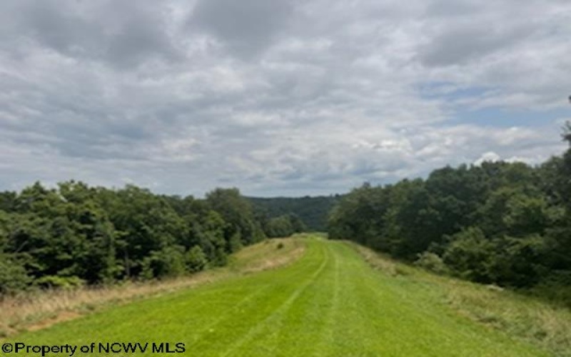1683 Range Road, Wadestown, West Virginia 26590, 3 Bedrooms Bedrooms, 7 Rooms Rooms,3 BathroomsBathrooms,Single Family Detached,For Sale,Range,0,10166448