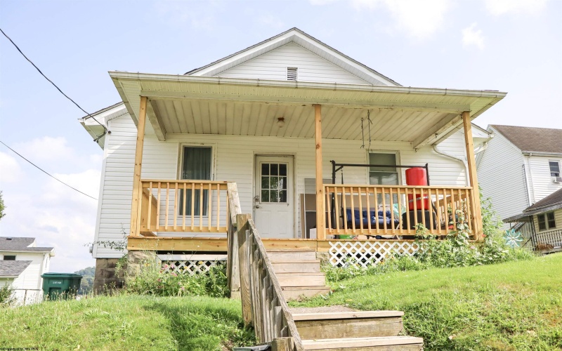 60 Watkins Lane, Clarksburg, West Virginia 26301, 3 Bedrooms Bedrooms, 7 Rooms Rooms,1 BathroomBathrooms,Single Family Detached,For Sale,Watkins,0,10166451 60 Watkins Lane, Clarksburg, West Virginia 26301, 3 Bedrooms Bedrooms, 7 Rooms Rooms,1 BathroomBathrooms,Single Family Detached,For Sale,Watkins,0,10166451