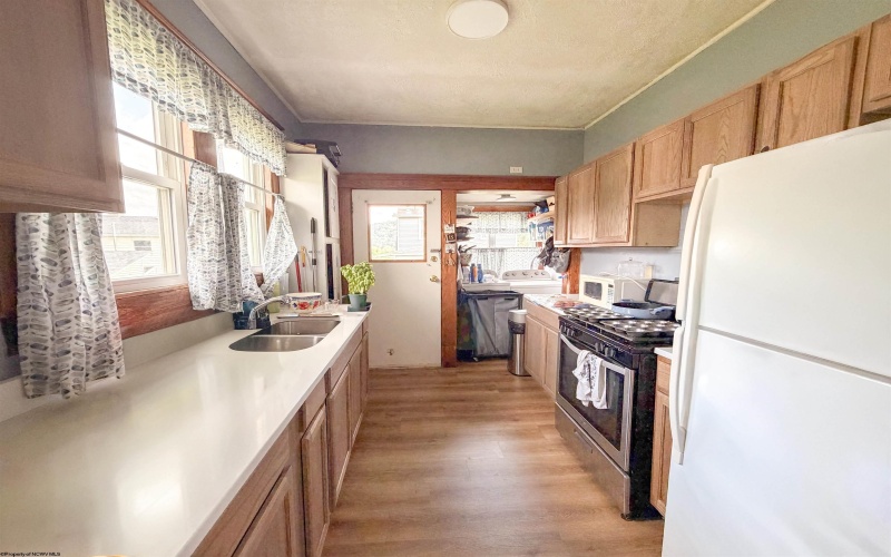 60 Watkins Lane, Clarksburg, West Virginia 26301, 3 Bedrooms Bedrooms, 7 Rooms Rooms,1 BathroomBathrooms,Single Family Detached,For Sale,Watkins,0,10166451 60 Watkins Lane, Clarksburg, West Virginia 26301, 3 Bedrooms Bedrooms, 7 Rooms Rooms,1 BathroomBathrooms,Single Family Detached,For Sale,Watkins,0,10166451