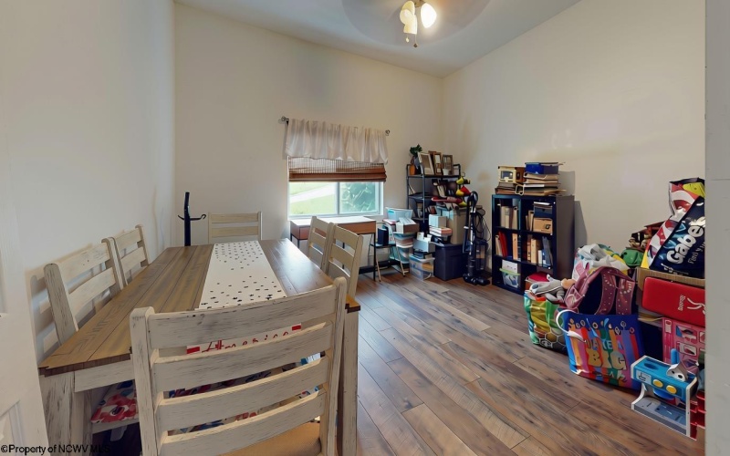 54 MACK Street, Fairmont, West Virginia 26554, 2 Bedrooms Bedrooms, 6 Rooms Rooms,2 BathroomsBathrooms,Single Family Detached,For Sale,MACK,0,10166452