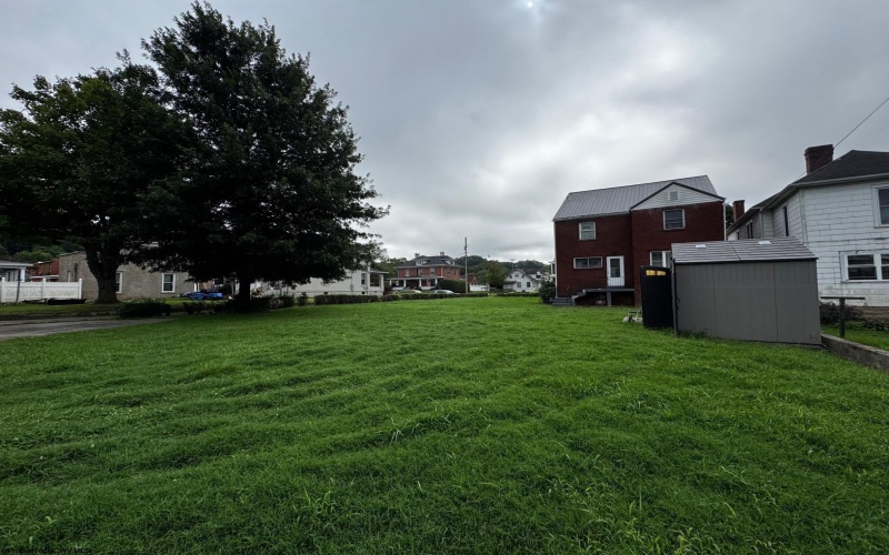 425 Center Avenue, Weston, West Virginia 26452, 3 Bedrooms Bedrooms, 9 Rooms Rooms,1 BathroomBathrooms,Single Family Detached,For Sale,Center,0,10166457 425 Center Avenue, Weston, West Virginia 26452, 3 Bedrooms Bedrooms, 9 Rooms Rooms,1 BathroomBathrooms,Single Family Detached,For Sale,Center,0,10166457