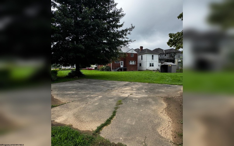 425 Center Avenue, Weston, West Virginia 26452, 3 Bedrooms Bedrooms, 9 Rooms Rooms,1 BathroomBathrooms,Single Family Detached,For Sale,Center,0,10166457 425 Center Avenue, Weston, West Virginia 26452, 3 Bedrooms Bedrooms, 9 Rooms Rooms,1 BathroomBathrooms,Single Family Detached,For Sale,Center,0,10166457