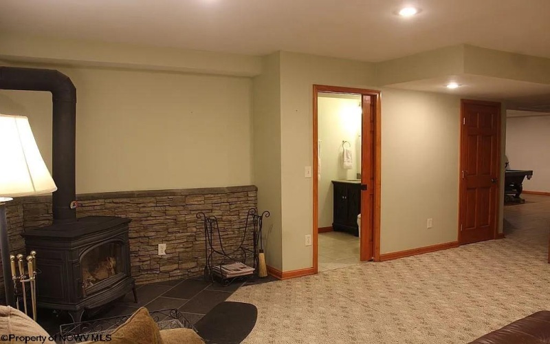 464 Maple Avenue, Davis, West Virginia 26260-0000, 4 Bedrooms Bedrooms, 7 Rooms Rooms,3 BathroomsBathrooms,Single Family Detached,For Sale,Maple,0,10166456 464 Maple Avenue, Davis, West Virginia 26260-0000, 4 Bedrooms Bedrooms, 7 Rooms Rooms,3 BathroomsBathrooms,Single Family Detached,For Sale,Maple,0,10166456