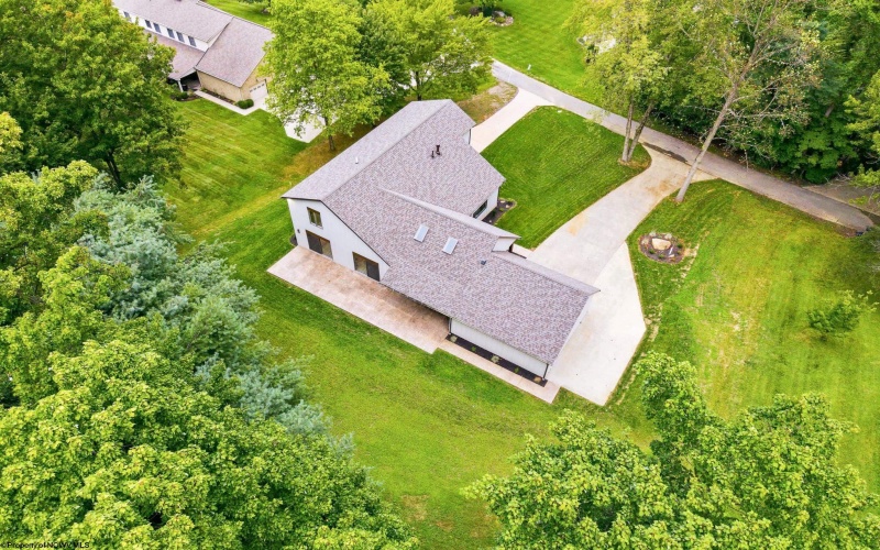 2374 Lakeside Estates, Morgantown, West Virginia 26508, 4 Bedrooms Bedrooms, 8 Rooms Rooms,3 BathroomsBathrooms,Single Family Detached,For Sale,Lakeside,0,10166458