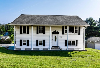 16 Deerfield Avenue, Grafton, West Virginia 26354, 4 Bedrooms Bedrooms, 7 Rooms Rooms,3 BathroomsBathrooms,Single Family Detached,For Sale,Deerfield,0,10166464