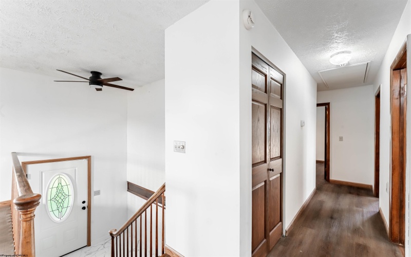 16 Deerfield Avenue, Grafton, West Virginia 26354, 4 Bedrooms Bedrooms, 7 Rooms Rooms,3 BathroomsBathrooms,Single Family Detached,For Sale,Deerfield,0,10166464