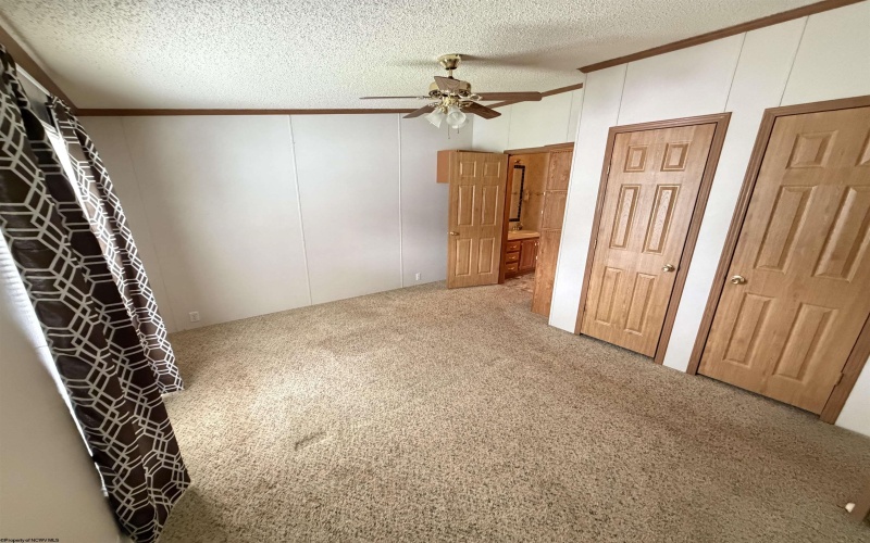 42 Gate Lane, Elkins, West Virginia 26241, 3 Bedrooms Bedrooms, 8 Rooms Rooms,2 BathroomsBathrooms,Single Family Detached,For Sale,Gate,0,10166471