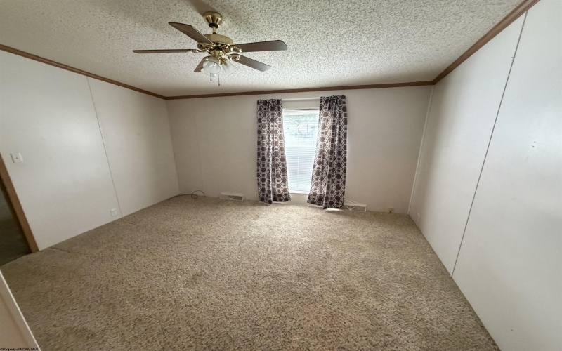 42 Gate Lane, Elkins, West Virginia 26241, 3 Bedrooms Bedrooms, 8 Rooms Rooms,2 BathroomsBathrooms,Single Family Detached,For Sale,Gate,0,10166471