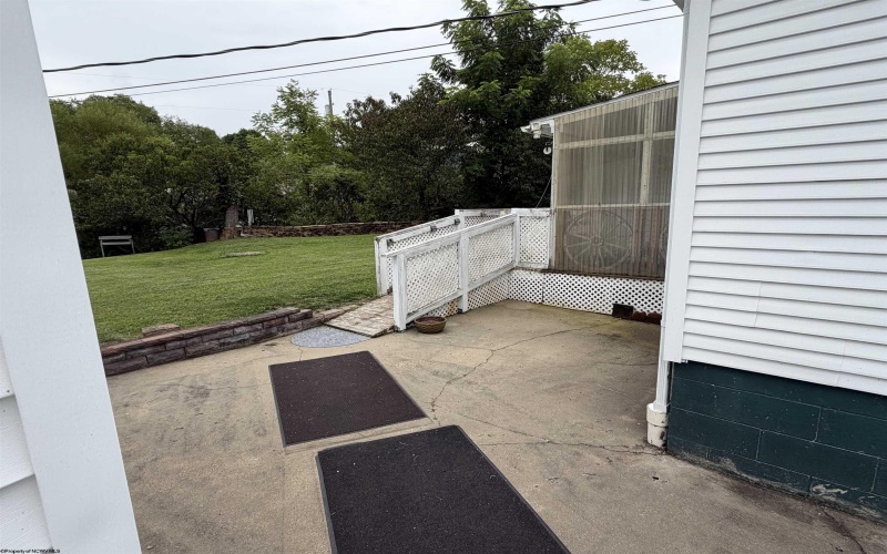 42 Gate Lane, Elkins, West Virginia 26241, 3 Bedrooms Bedrooms, 8 Rooms Rooms,2 BathroomsBathrooms,Single Family Detached,For Sale,Gate,0,10166471