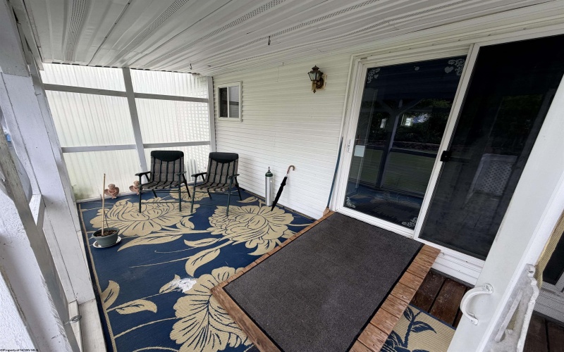 42 Gate Lane, Elkins, West Virginia 26241, 3 Bedrooms Bedrooms, 8 Rooms Rooms,2 BathroomsBathrooms,Single Family Detached,For Sale,Gate,0,10166471