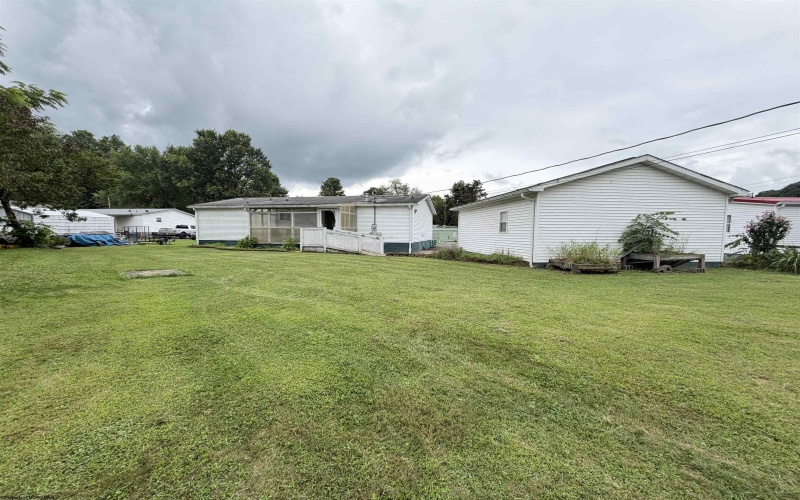 42 Gate Lane, Elkins, West Virginia 26241, 3 Bedrooms Bedrooms, 8 Rooms Rooms,2 BathroomsBathrooms,Single Family Detached,For Sale,Gate,0,10166471