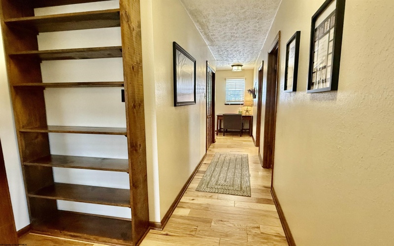 52 4th Street, Carolina, West Virginia 26563, 3 Bedrooms Bedrooms, 6 Rooms Rooms,2 BathroomsBathrooms,Single Family Detached,For Sale,4th,0,10166467