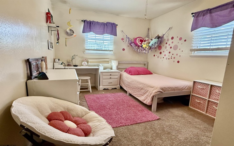 52 4th Street, Carolina, West Virginia 26563, 3 Bedrooms Bedrooms, 6 Rooms Rooms,2 BathroomsBathrooms,Single Family Detached,For Sale,4th,0,10166467