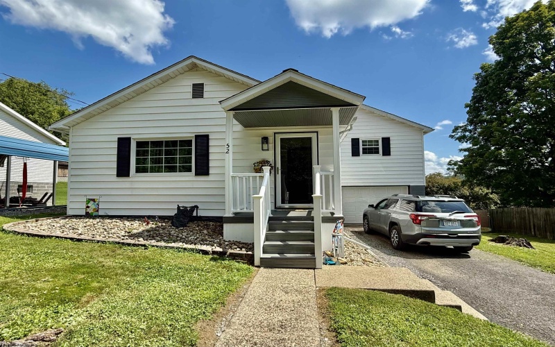 52 4th Street, Carolina, West Virginia 26563, 3 Bedrooms Bedrooms, 6 Rooms Rooms,2 BathroomsBathrooms,Single Family Detached,For Sale,4th,0,10166467
