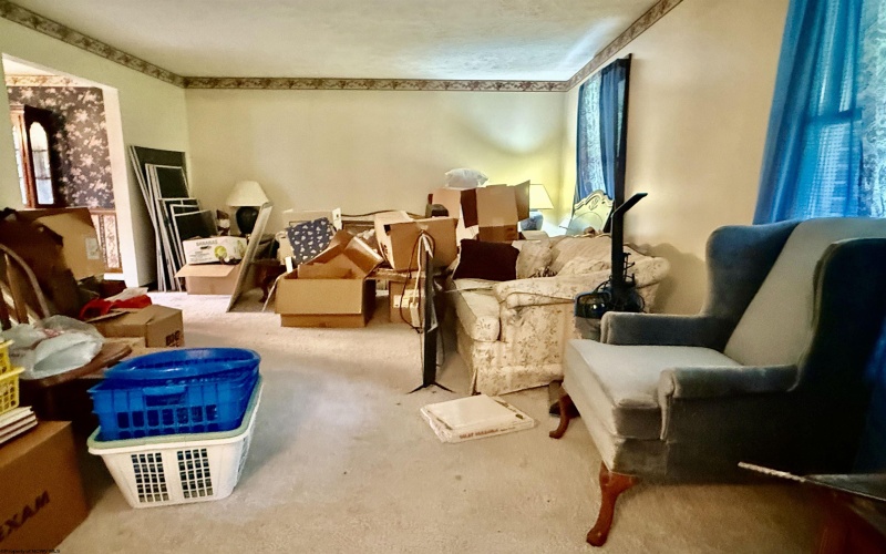 20 Bel Manor Drive, Fairmont, West Virginia 26554, 4 Bedrooms Bedrooms, 9 Rooms Rooms,3 BathroomsBathrooms,Single Family Detached,For Sale,Bel Manor,0,10166468