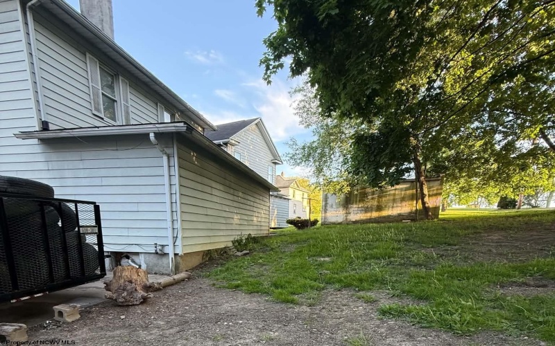 178 East Street, Masontown, West Virginia 26542, 4 Bedrooms Bedrooms, 10 Rooms Rooms,1 BathroomBathrooms,Single Family Detached,For Sale,East,0,10166470