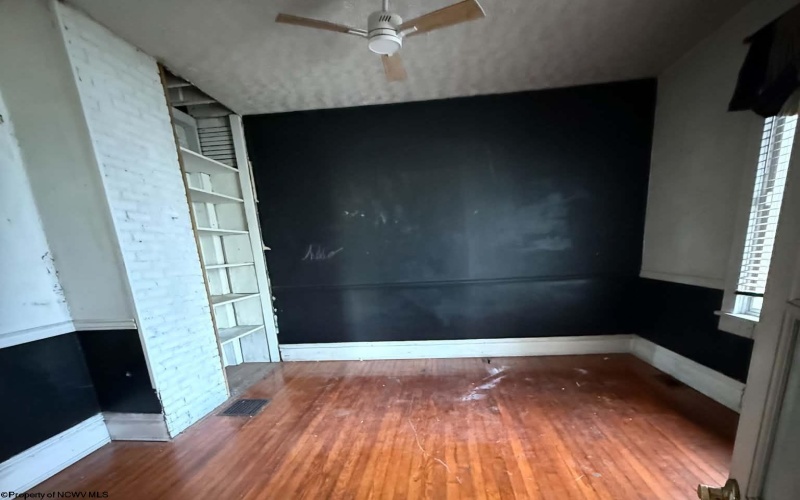 178 East Street, Masontown, West Virginia 26542, 4 Bedrooms Bedrooms, 10 Rooms Rooms,1 BathroomBathrooms,Single Family Detached,For Sale,East,0,10166470