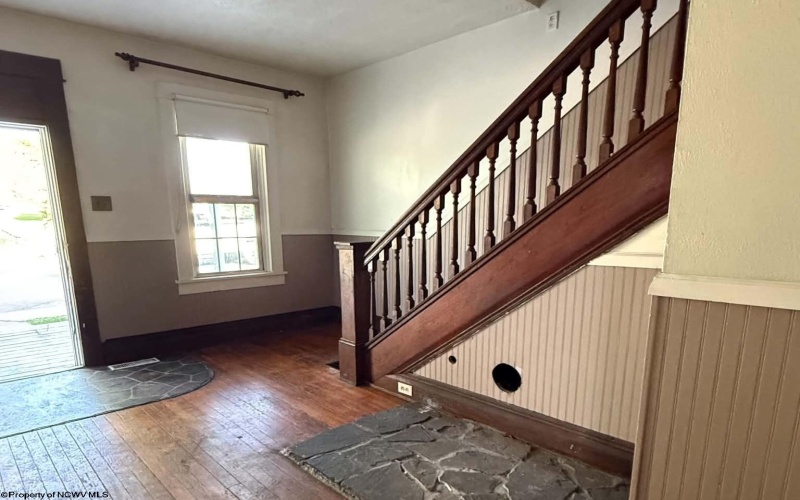 178 East Street, Masontown, West Virginia 26542, 4 Bedrooms Bedrooms, 10 Rooms Rooms,1 BathroomBathrooms,Single Family Detached,For Sale,East,0,10166470