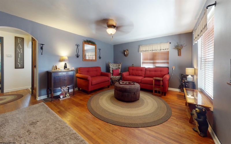 406 Highland Avenue, Fairmont, West Virginia 26554-1939, 2 Bedrooms Bedrooms, 5 Rooms Rooms,1 BathroomBathrooms,Single Family Detached,For Sale,Highland,0,10166476