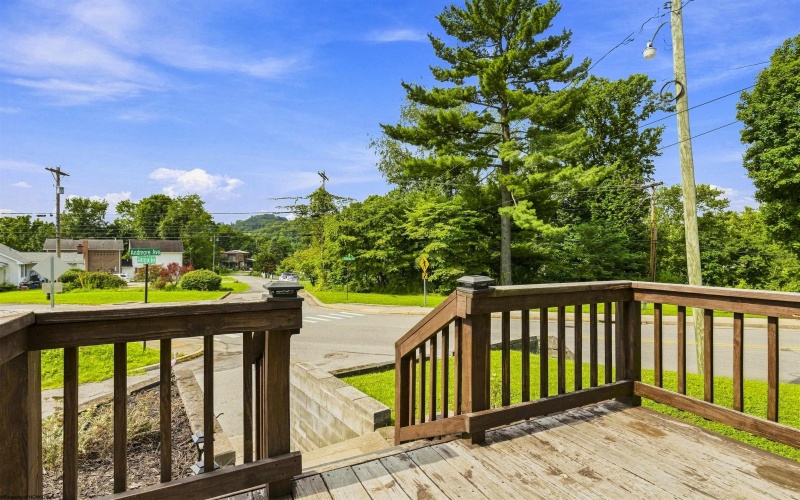 1405 Andmore Street, Morgantown, West Virginia 26505, 2 Bedrooms Bedrooms, 5 Rooms Rooms,1 BathroomBathrooms,Single Family Detached,For Sale,Andmore,0,10166486