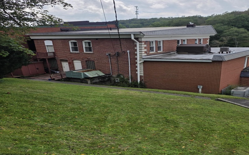 172 East Avenue, Thomas, West Virginia 26292, 0 , 0 ,0,Commercial (for Sale),For Sale,East,0,10166488