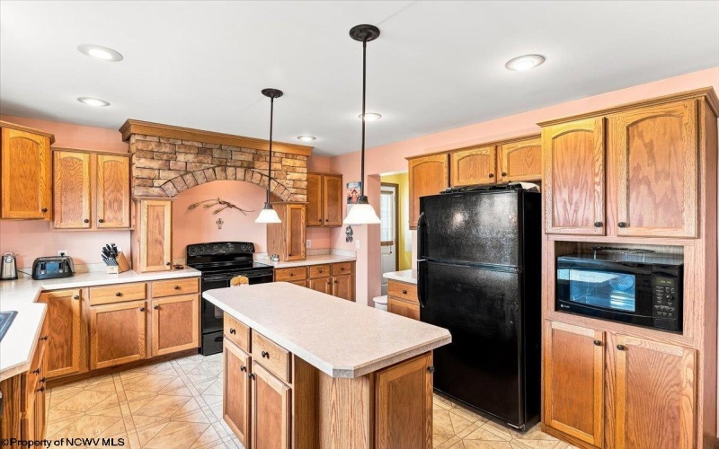 71 Greenwood Drive, Aurora, West Virginia 26705, 3 Bedrooms Bedrooms, 12 Rooms Rooms,2 BathroomsBathrooms,Single Family Detached,For Sale,Greenwood,0,10166505