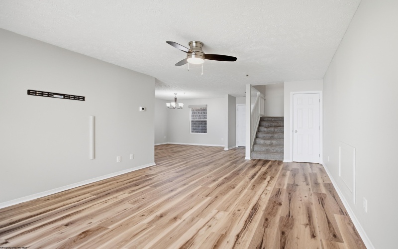 508 McLane Avenue, Morgantown, West Virginia 26505, 3 Bedrooms Bedrooms, 6 Rooms Rooms,2 BathroomsBathrooms,Single Family Attached,For Sale,McLane,0,10166504
