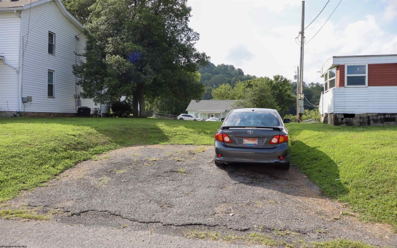 128 Coleman Avenue, Clarksburg, West Virginia 26301, 0 , 0 ,0,Multi-unit/income,For Sale,Coleman,0,10166490