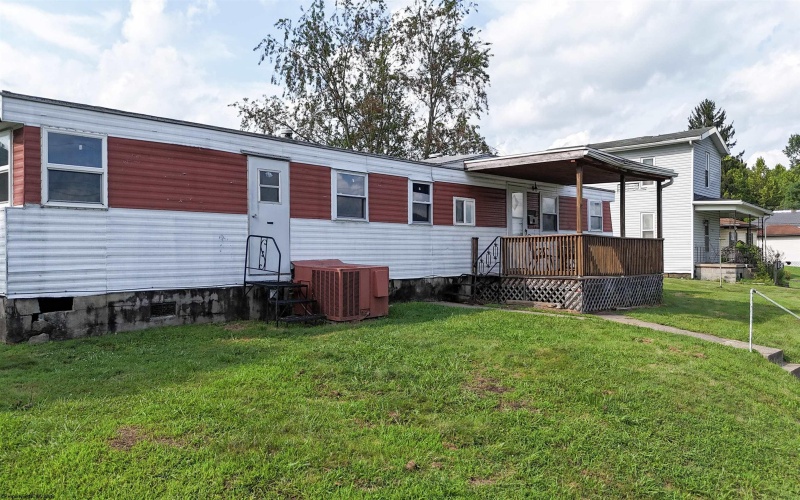 128 Coleman Avenue, Clarksburg, West Virginia 26301, 0 , 0 ,0,Multi-unit/income,For Sale,Coleman,0,10166490