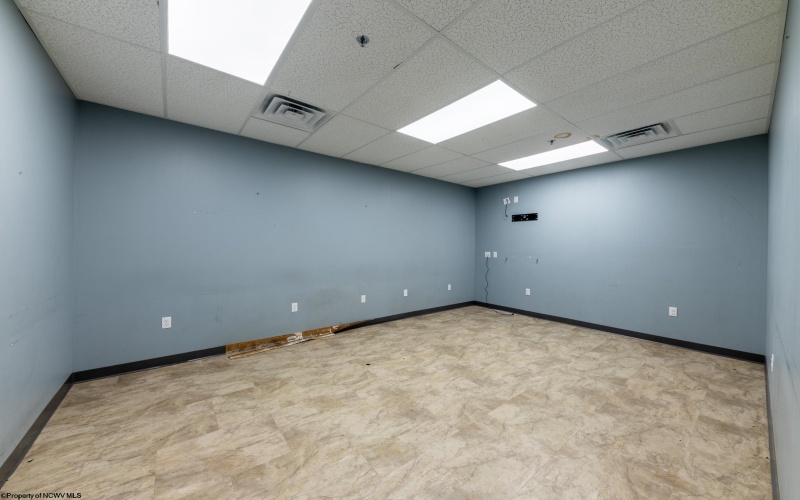 7100 Willie G Avenue, Morgantown, West Virginia 26501, 0 , 0 ,0,Commercial (lease),For Rent,Willie G,0,10166492