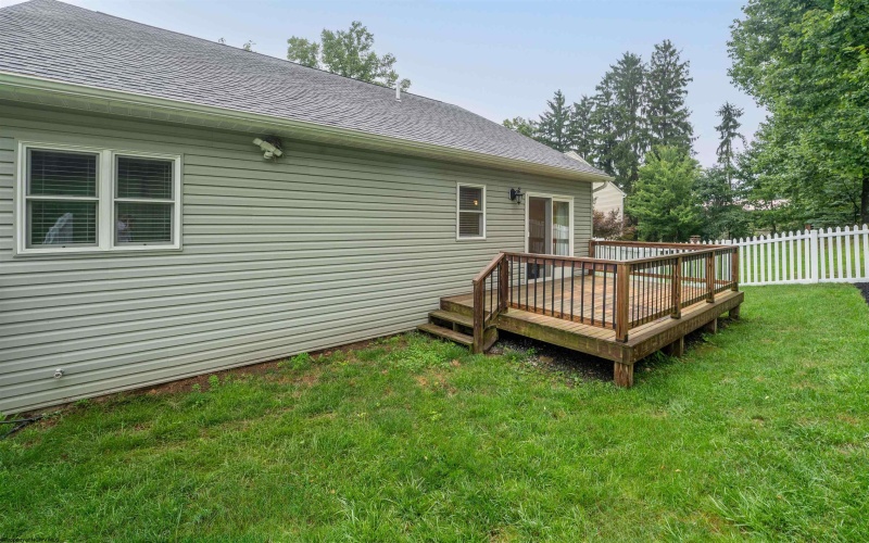 114 Casey Lane, Morgantown, West Virginia 26508, 3 Bedrooms Bedrooms, 9 Rooms Rooms,2 BathroomsBathrooms,Single Family Detached,For Sale,Casey,0,10166502