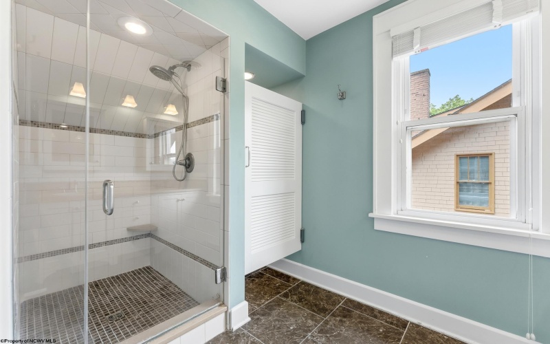 229 Morris Street, Morgantown, West Virginia 26501, 4 Bedrooms Bedrooms, 8 Rooms Rooms,2 BathroomsBathrooms,Single Family Detached,For Sale,Morris,0,10166499