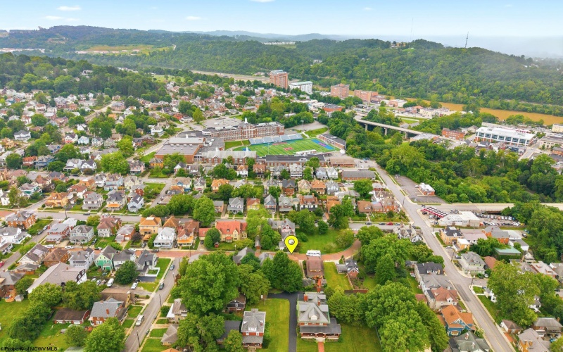 229 Morris Street, Morgantown, West Virginia 26501, 4 Bedrooms Bedrooms, 8 Rooms Rooms,2 BathroomsBathrooms,Single Family Detached,For Sale,Morris,0,10166499