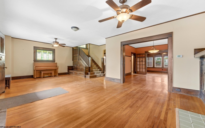 229 Morris Street, Morgantown, West Virginia 26501, 4 Bedrooms Bedrooms, 8 Rooms Rooms,2 BathroomsBathrooms,Single Family Detached,For Sale,Morris,0,10166499