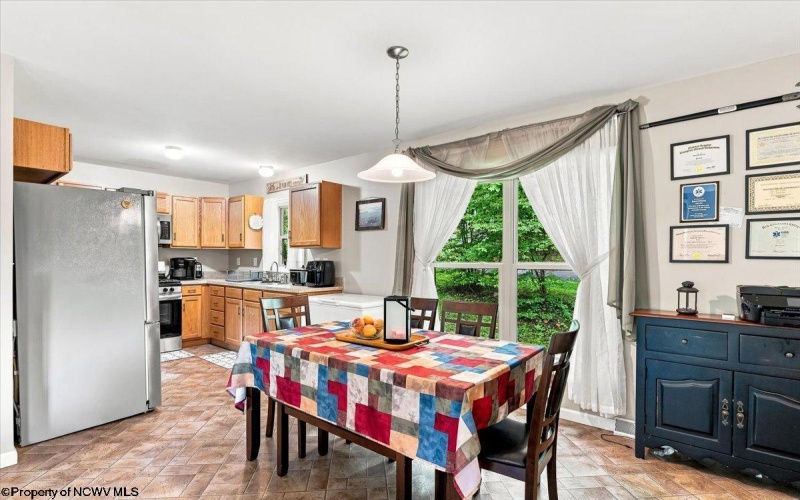 485 Redwood Drive, Terra Alta, West Virginia 26764, 3 Bedrooms Bedrooms, 13 Rooms Rooms,2 BathroomsBathrooms,Single Family Detached,For Sale,Redwood,0,10166497