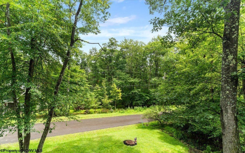485 Redwood Drive, Terra Alta, West Virginia 26764, 3 Bedrooms Bedrooms, 13 Rooms Rooms,2 BathroomsBathrooms,Single Family Detached,For Sale,Redwood,0,10166497