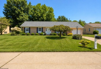 142 Driftwood Road, Bridgeport, West Virginia 26330, 3 Bedrooms Bedrooms, 9 Rooms Rooms,2 BathroomsBathrooms,Single Family Detached,For Sale,Driftwood,0,10166489