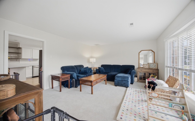 142 Driftwood Road, Bridgeport, West Virginia 26330, 3 Bedrooms Bedrooms, 9 Rooms Rooms,2 BathroomsBathrooms,Single Family Detached,For Sale,Driftwood,0,10166489