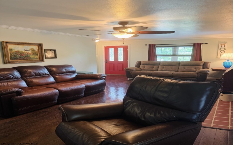 1208 Bell Run Road, Fairmont, West Virginia 26588, 3 Bedrooms Bedrooms, 9 Rooms Rooms,1 BathroomBathrooms,Single Family Detached,For Sale,Bell Run,0,10166508