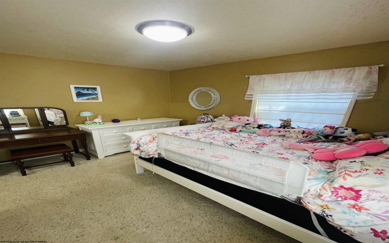 1208 Bell Run Road, Fairmont, West Virginia 26588, 3 Bedrooms Bedrooms, 9 Rooms Rooms,1 BathroomBathrooms,Single Family Detached,For Sale,Bell Run,0,10166508