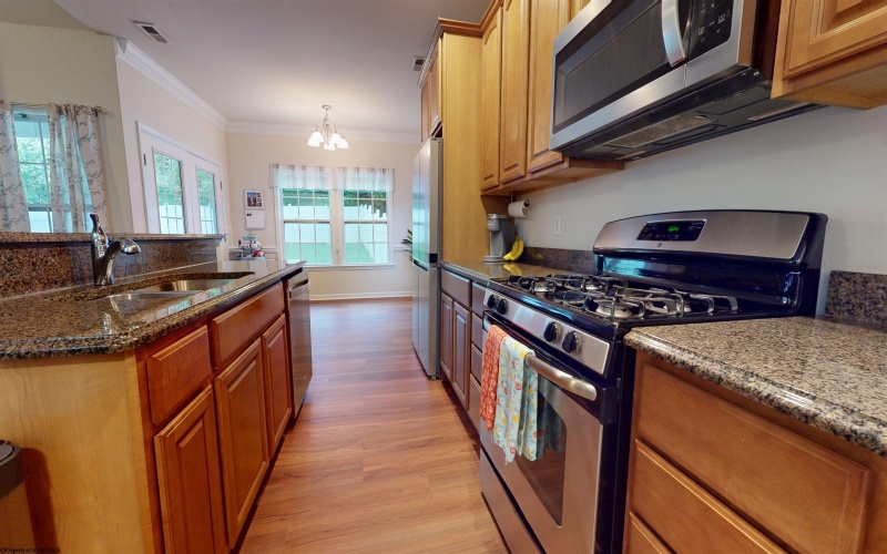 15 Ashbury Lane, Fairmont, West Virginia 26554, 4 Bedrooms Bedrooms, 8 Rooms Rooms,3 BathroomsBathrooms,Single Family Detached,For Sale,Ashbury,0,10166506