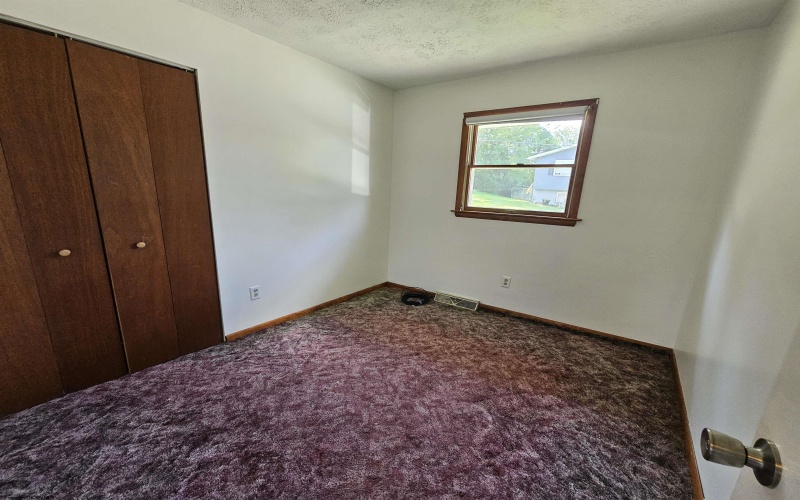 301 Holbert Avenue, Fairmont, West Virginia 26554, 3 Bedrooms Bedrooms, 6 Rooms Rooms,2 BathroomsBathrooms,Single Family Detached,For Sale,Holbert,0,10166507