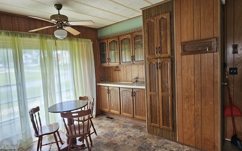 300 Johnson Bradshaw Street, Belington, West Virginia 26250, 2 Bedrooms Bedrooms, 5 Rooms Rooms,1 BathroomBathrooms,Single Family Detached,For Sale,Johnson Bradshaw,0,10166517 300 Johnson Bradshaw Street, Belington, West Virginia 26250, 2 Bedrooms Bedrooms, 5 Rooms Rooms,1 BathroomBathrooms,Single Family Detached,For Sale,Johnson Bradshaw,0,10166517