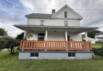 301 Seneca Street, Westover, West Virginia 26501, 3 Bedrooms Bedrooms, 7 Rooms Rooms,1 BathroomBathrooms,Single Family Detached,For Sale,Seneca,0,10166511
